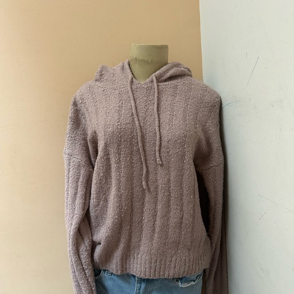Hooded sweater - Picture 1 of 4